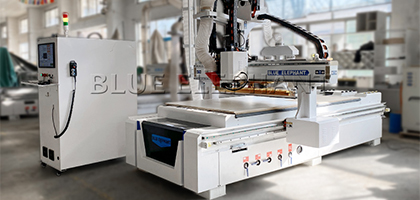 新型無(wú)孔工藝開料機(jī)有什么獨(dú)特之處？